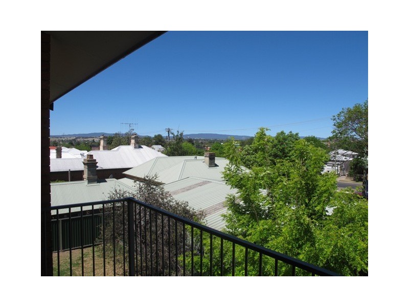 8/297 Russell Street, Bathurst NSW 2795