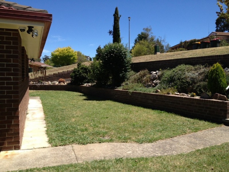 14 Cousins Pl, Bathurst NSW 2795