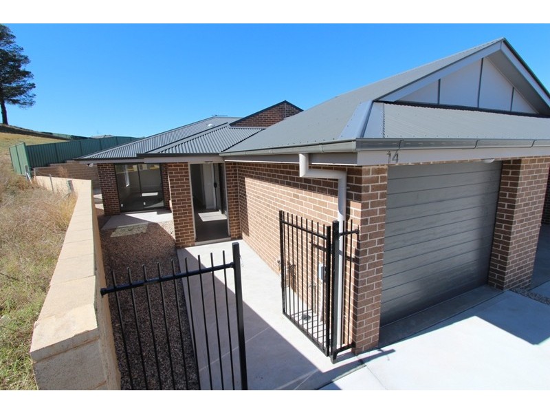 14/17 Rosemont Avenue, Kelso NSW 2795