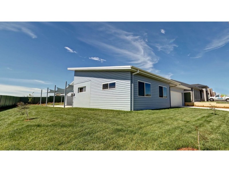 17 McGirr Street, Llanarth NSW 2795