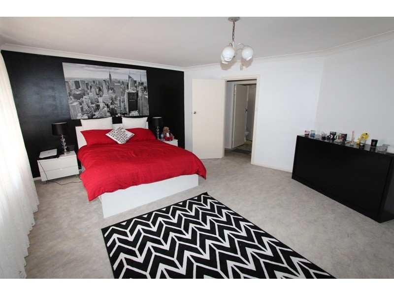 14 Uralla Circuit, Kelso NSW 2795