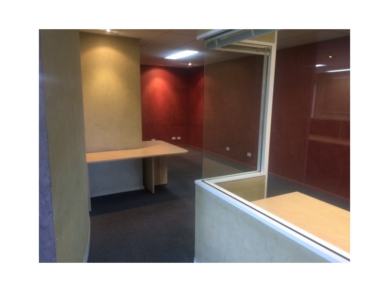 92 Corporation  Ave, Bathurst NSW 2795