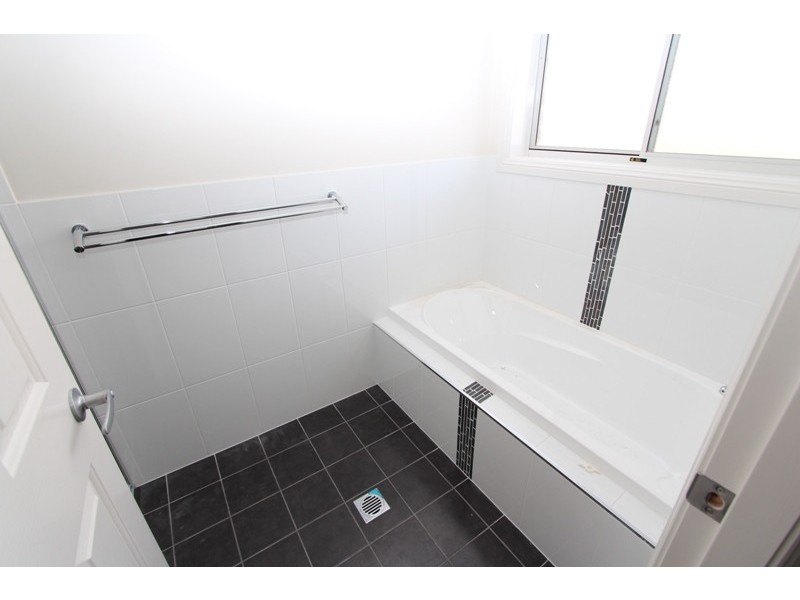 10 Byrne Close, Kelso NSW 2795