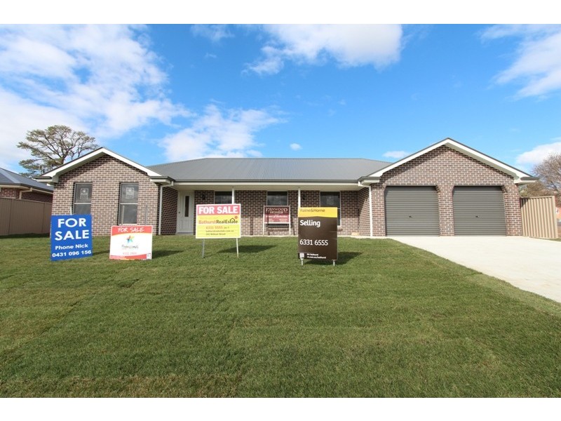 10 Byrne Close, Kelso NSW 2795