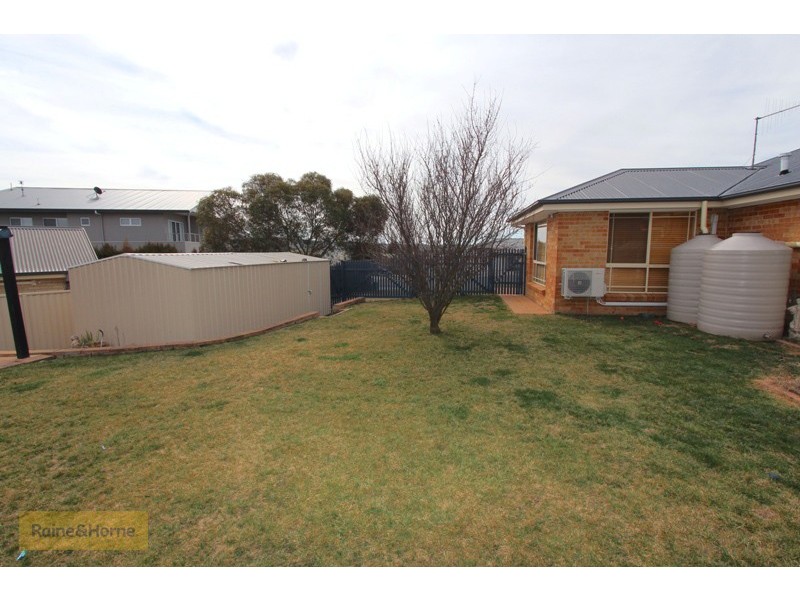 18 Georgia Place, Llanarth NSW 2795
