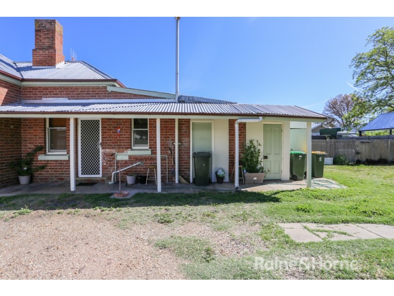 143 Rankin Street, Bathurst NSW 2795