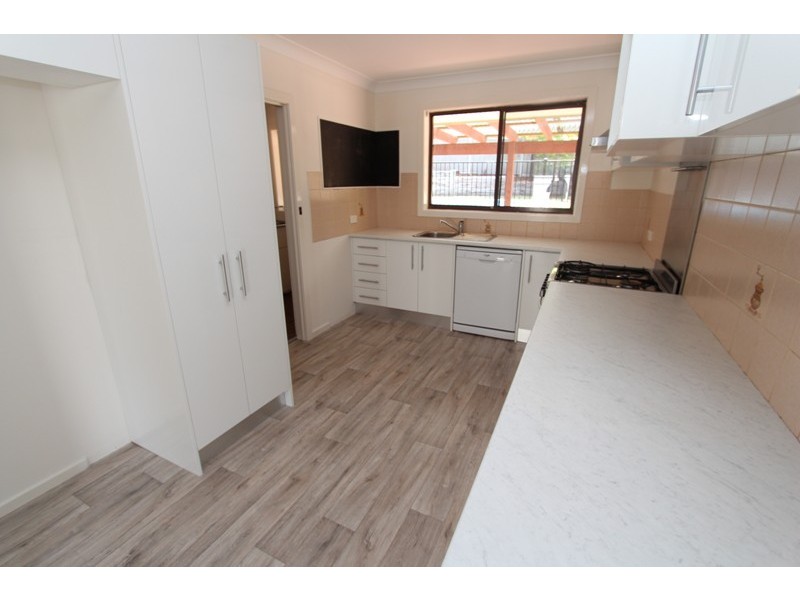 18 Cousins Place, Windradyne NSW 2795