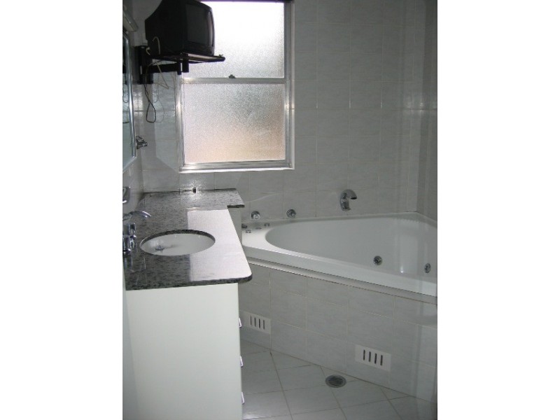 217 William St, Bathurst NSW 2795