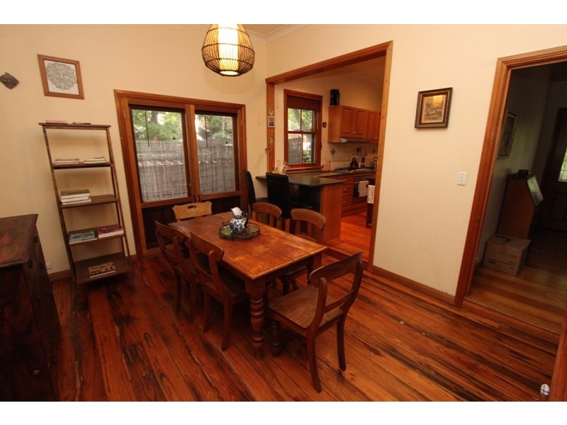 251 Bentinck Street, Bathurst NSW 2795