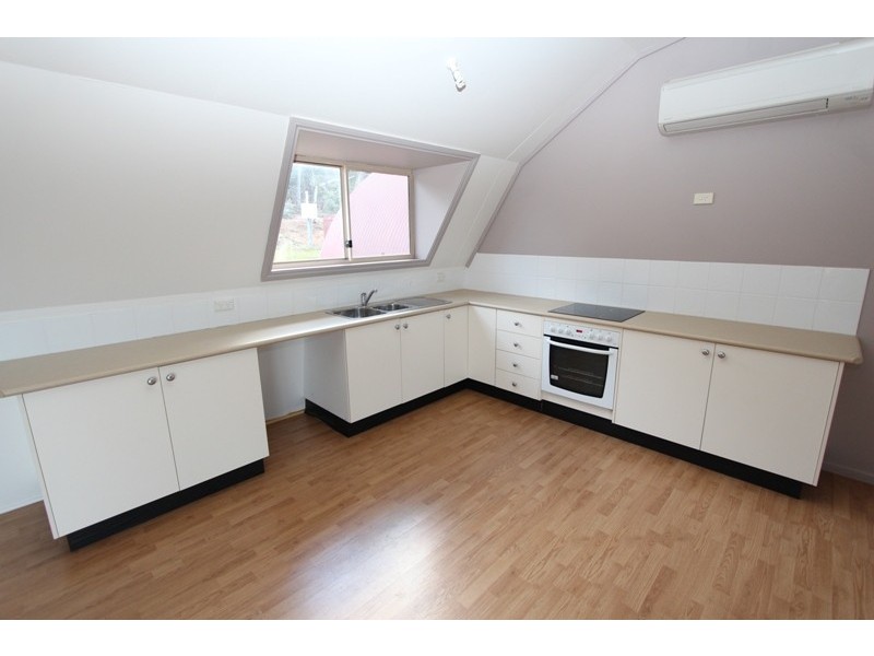 14 Hat Hill Lane, Meadow Flat NSW 2795