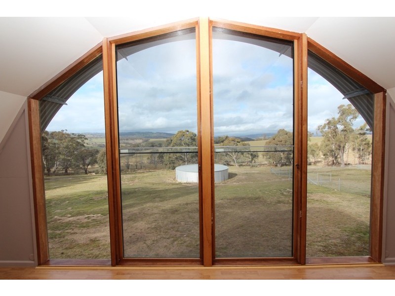 14 Hat Hill Lane, Meadow Flat NSW 2795