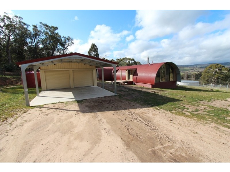 14 Hat Hill Lane, Meadow Flat NSW 2795