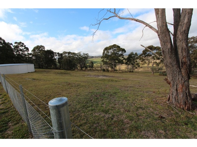 14 Hat Hill Lane, Meadow Flat NSW 2795