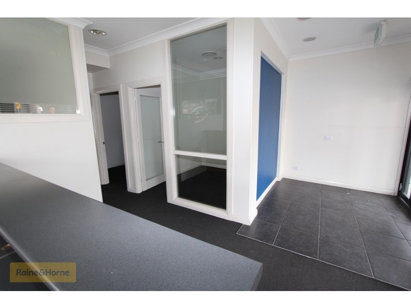 99A George St, Bathurst NSW 2795