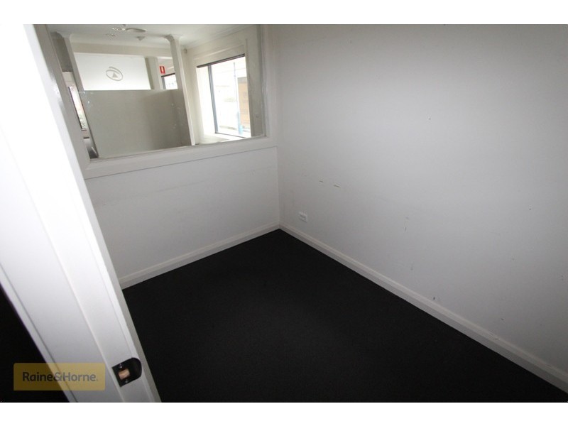 99A George St, Bathurst NSW 2795