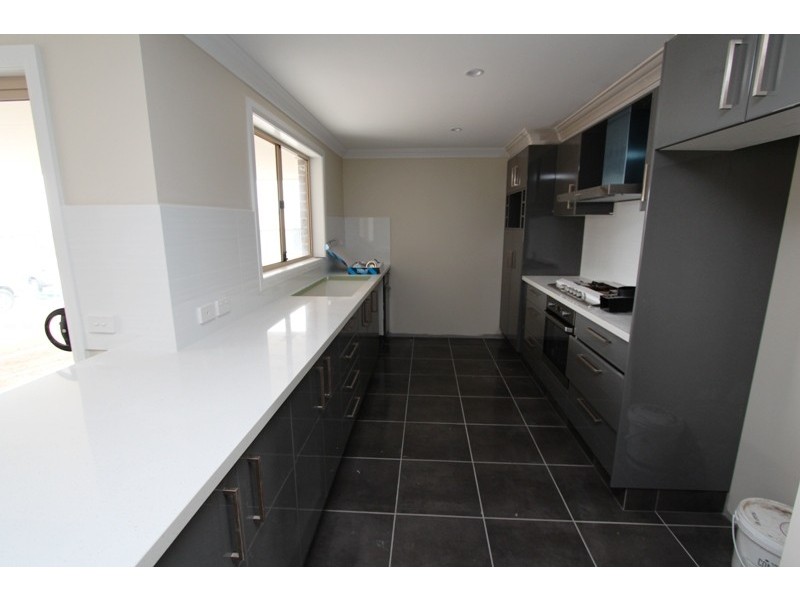 1 Knight Place, Llanarth NSW 2795