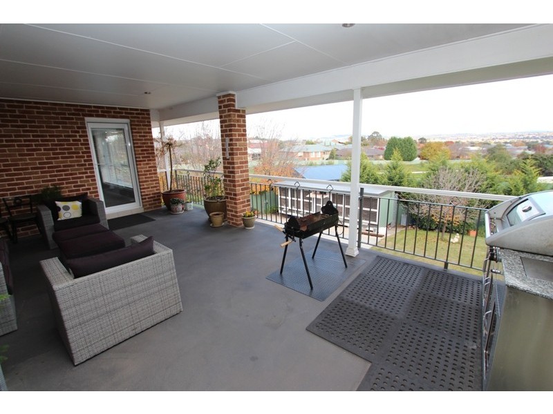 42 Ilumba Way, Kelso NSW 2795