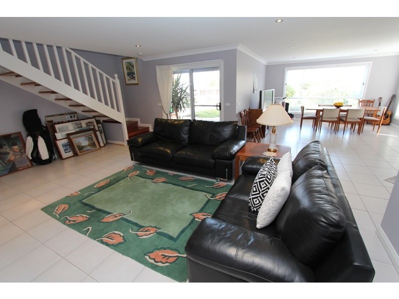 42 Ilumba Way, Kelso NSW 2795