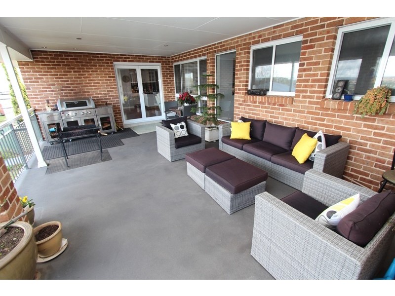 42 Ilumba Way, Kelso NSW 2795