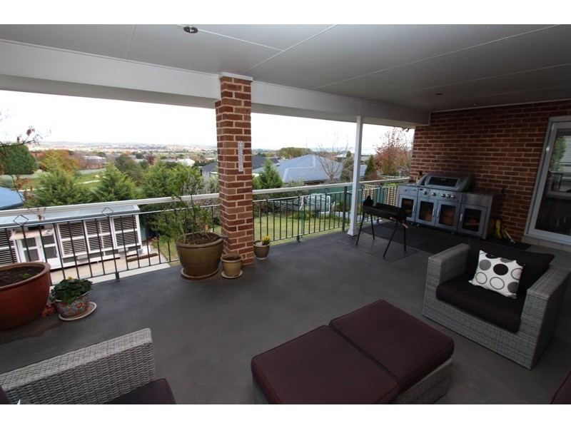 42 Ilumba Way, Kelso NSW 2795