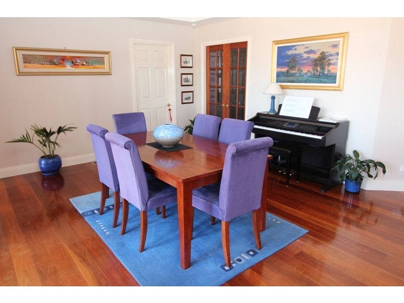 1 Lorimer Street, Llanarth NSW 2795