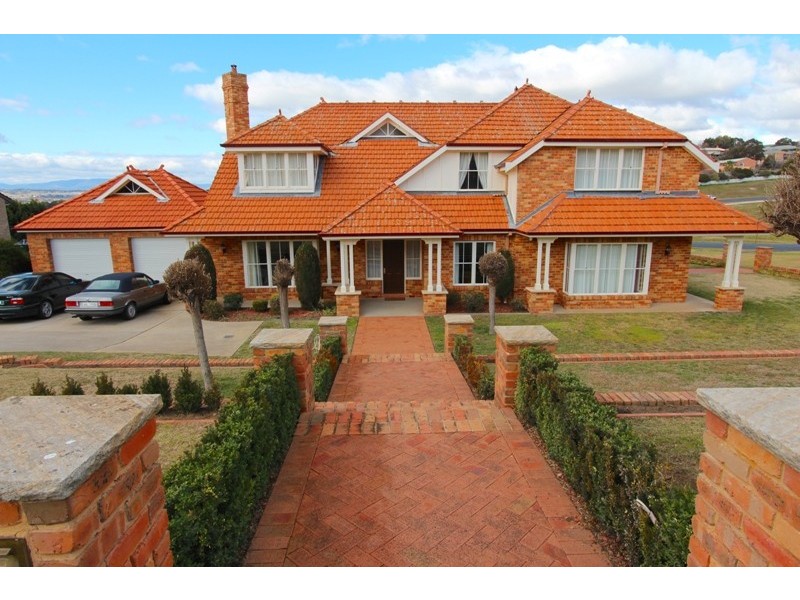 1 Lorimer Street, Llanarth NSW 2795
