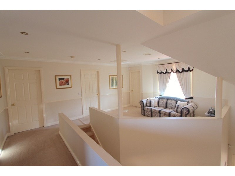 1 Lorimer Street, Llanarth NSW 2795