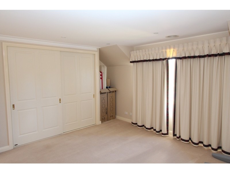 1 Lorimer Street, Llanarth NSW 2795