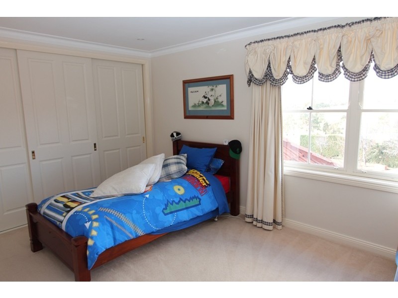 1 Lorimer Street, Llanarth NSW 2795