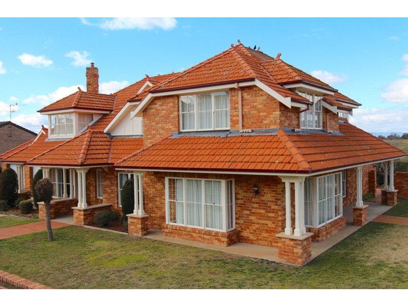 1 Lorimer Street, Llanarth NSW 2795