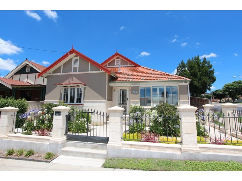 202 Keppel street, Bathurst NSW 2795