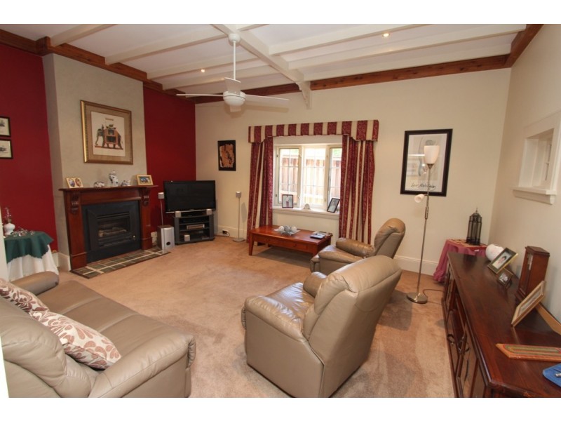 202 Keppel street, Bathurst NSW 2795