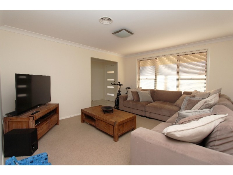 22 Riverside Retreat, Bathurst NSW 2795