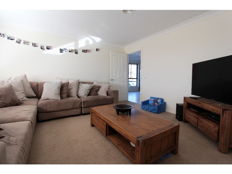 22 Riverside Retreat, Bathurst NSW 2795