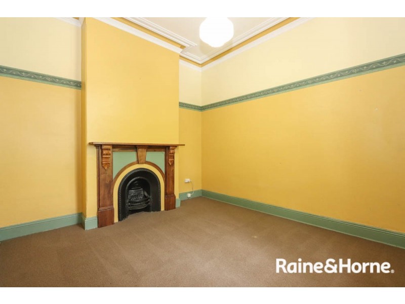 36 Keppel Street, Bathurst NSW 2795