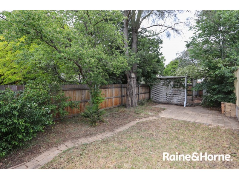 36 Keppel Street, Bathurst NSW 2795