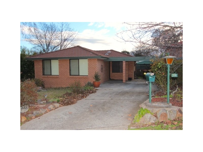 19 College Road, Bathurst NSW 2795