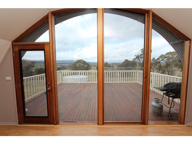 14 Hat Hill Lane, Meadow Flat NSW 2795