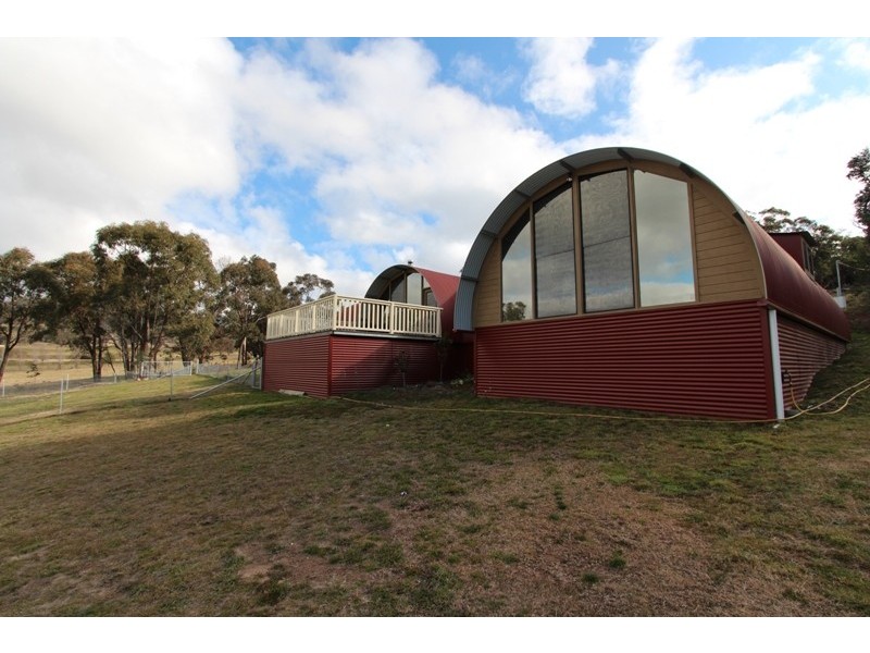 14 Hat Hill Lane, Meadow Flat NSW 2795