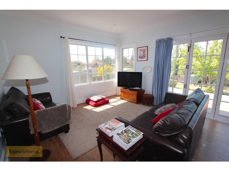 202 Rankin Street, Bathurst NSW 2795