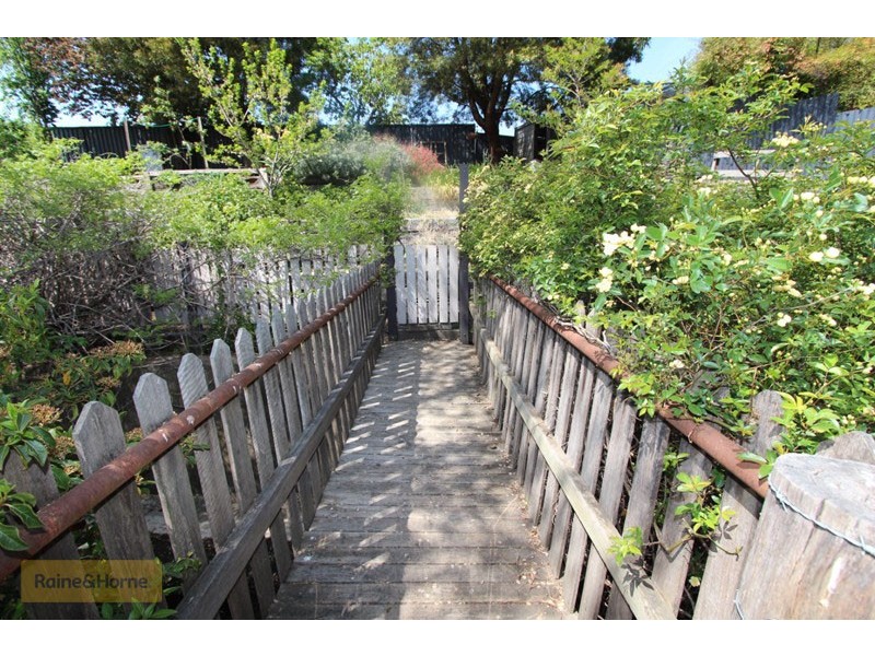 202 Rankin Street, Bathurst NSW 2795