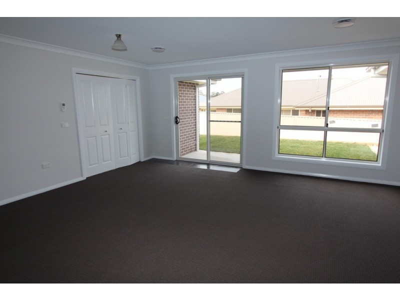 6 Redding Street, Kelso NSW 2795