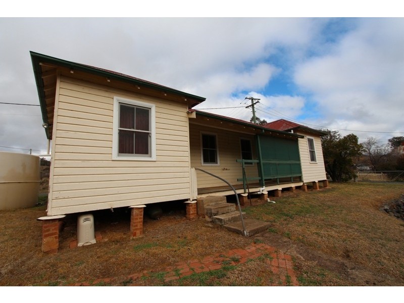 1 Davis Street, Sofala NSW 2795