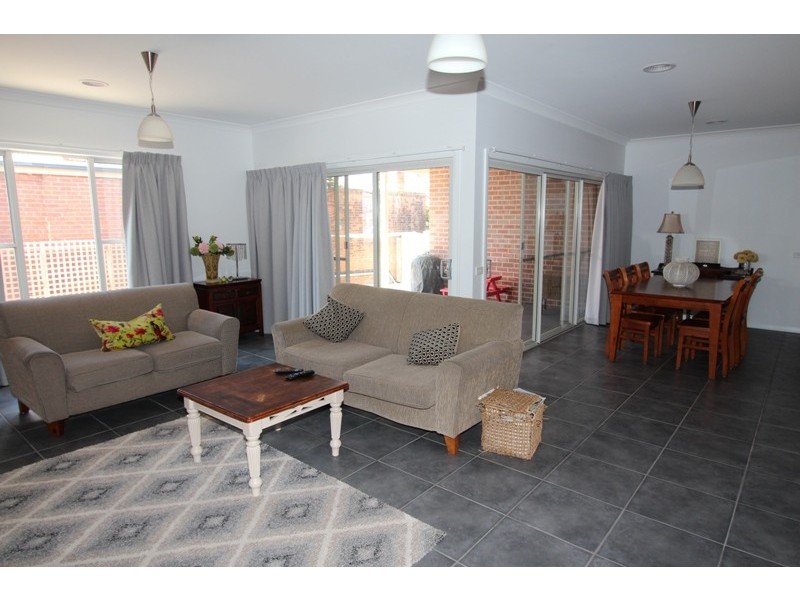 223 Keppel Street, Bathurst NSW 2795