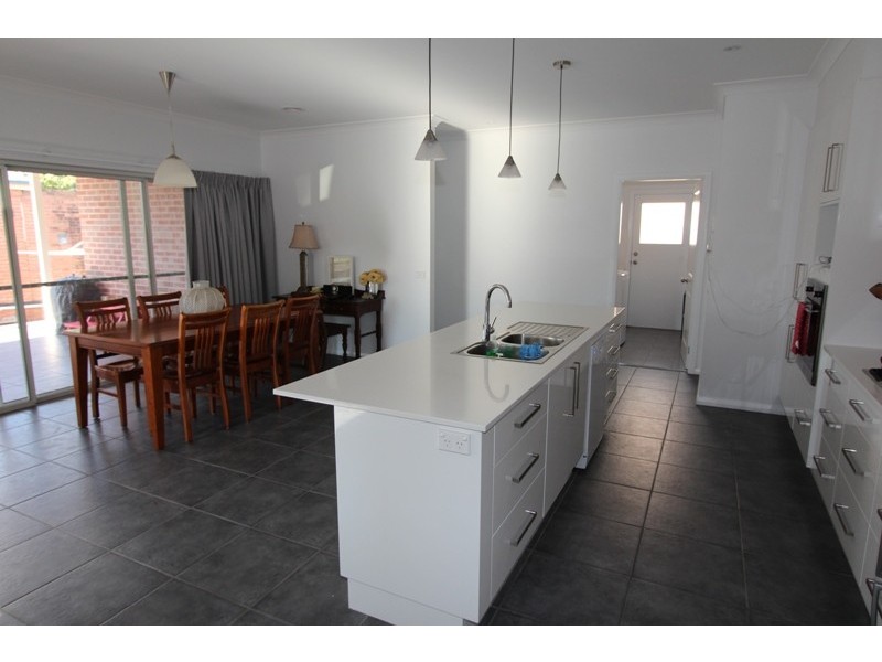 223 Keppel Street, Bathurst NSW 2795