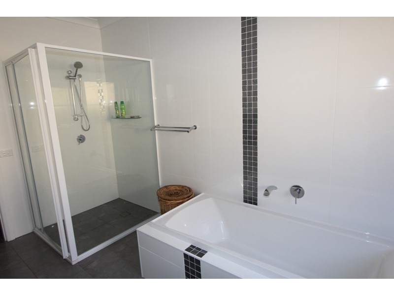 223 Keppel Street, Bathurst NSW 2795