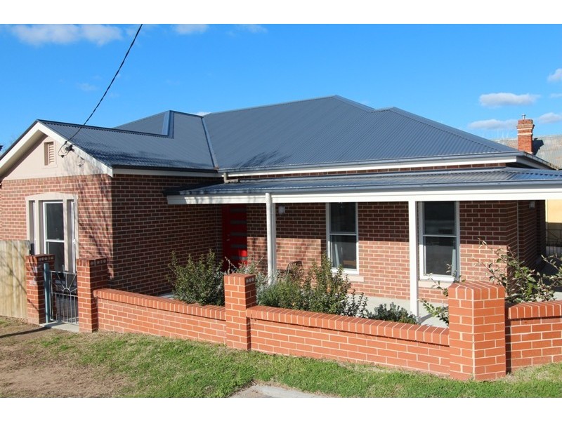 223 Keppel Street, Bathurst NSW 2795
