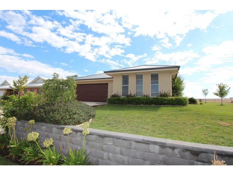 28 Marriott Avenue, Kelso NSW 2795