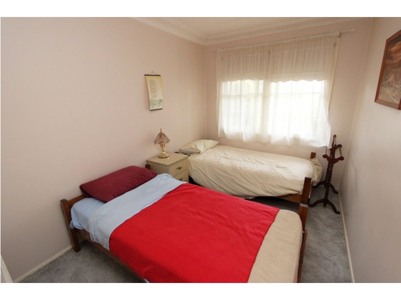 12 Miriyan Drive, Kelso NSW 2795