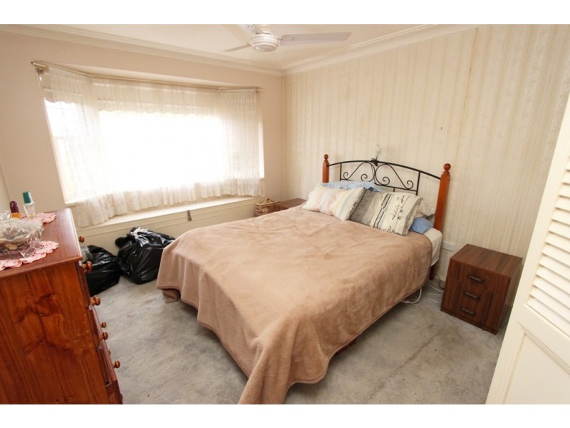 12 Miriyan Drive, Kelso NSW 2795